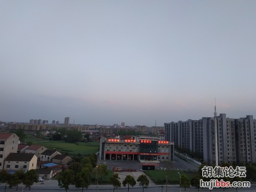 这个角度下的胡集