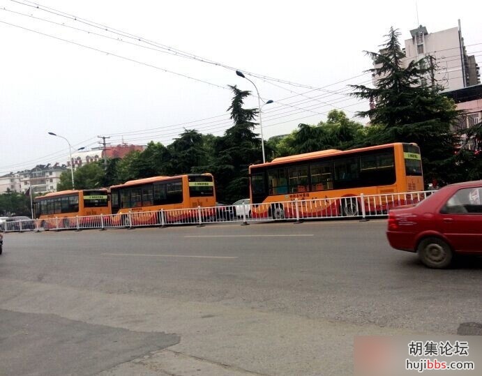 132643l5x4tcyl8ooi8too.jpg