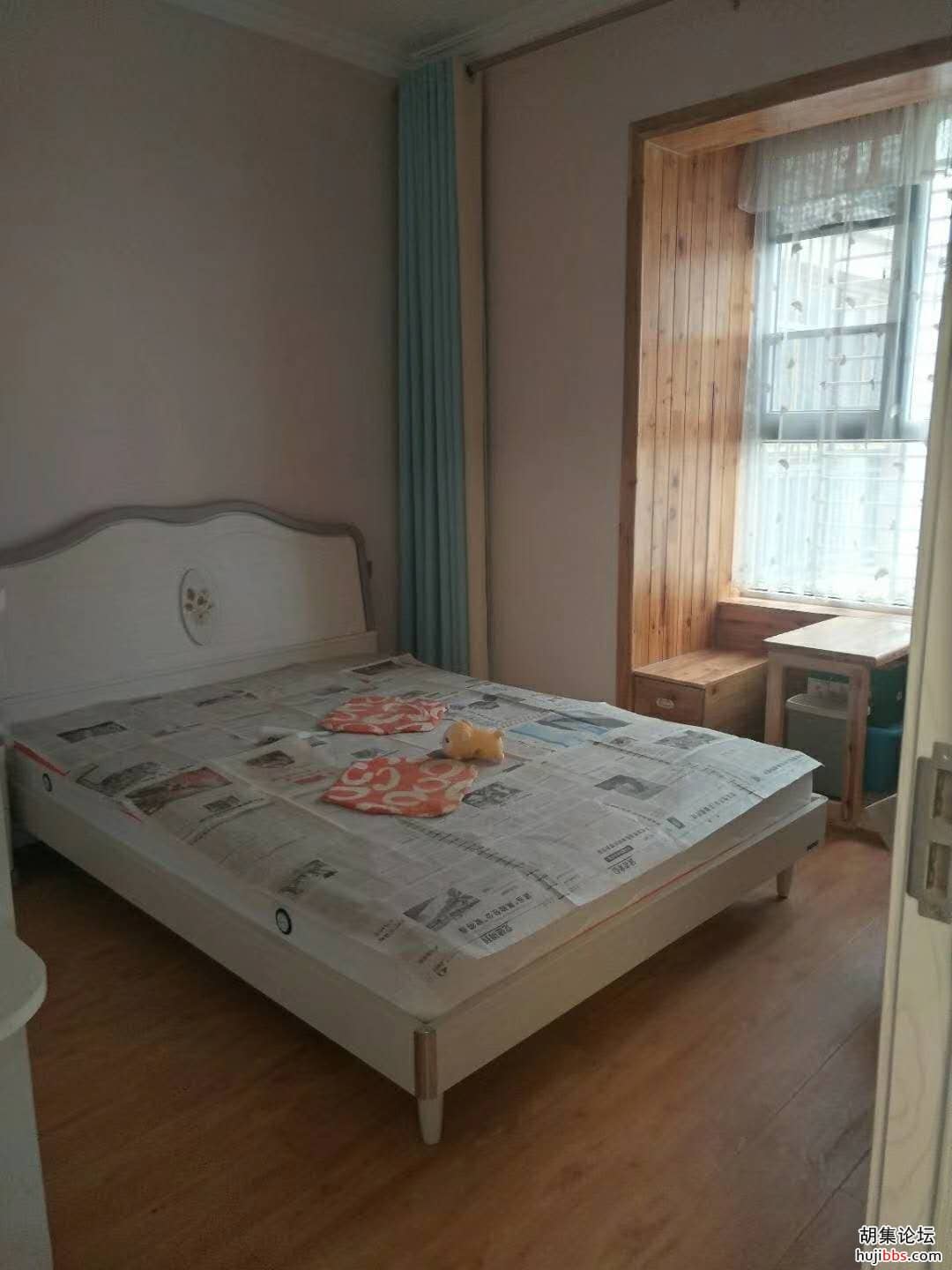 胡集融园小区房屋出售，两室两厅，证件齐全（红本）