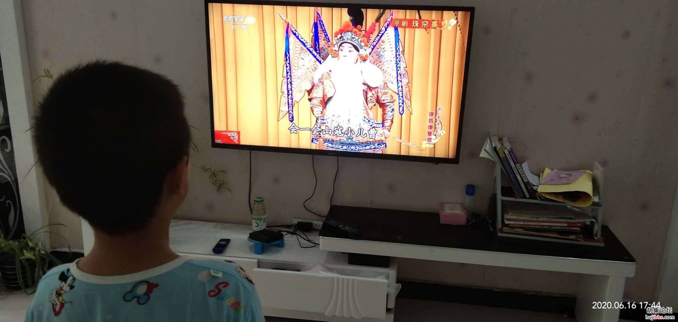 荆襄东区小学开展“传国粹 戏育人”活动