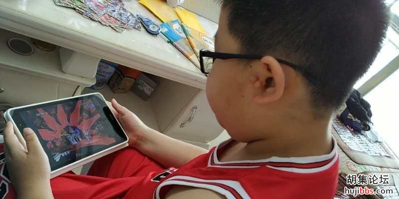 荆襄东区小学开展“传国粹 戏育人”活动