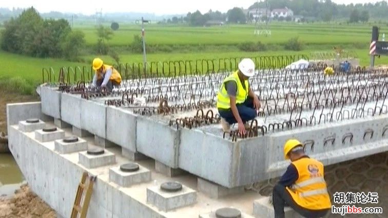 加快进度  347国道东桥段改造提速