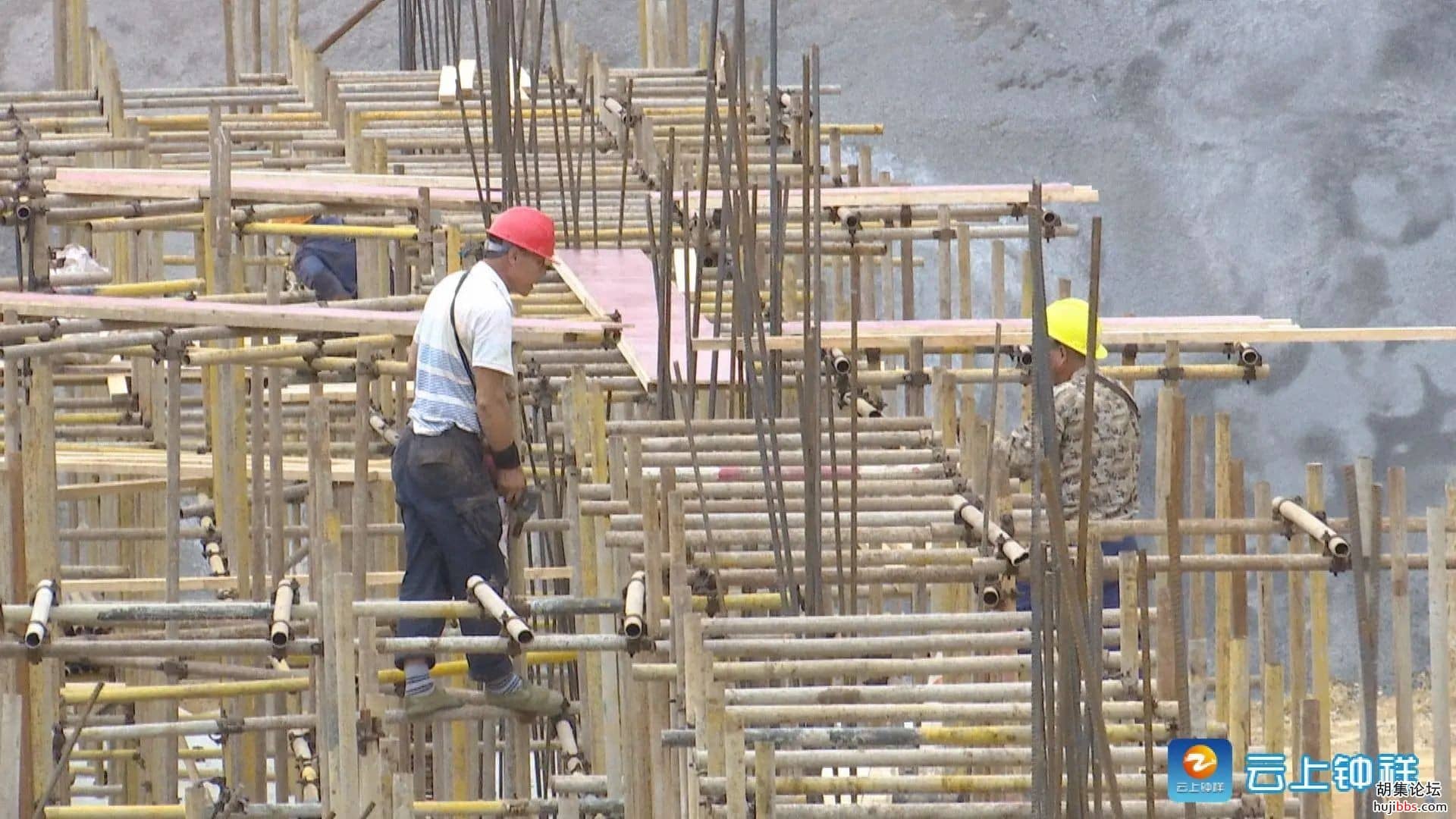钟祥市住建局： 强化监管检查 守住安全红线
