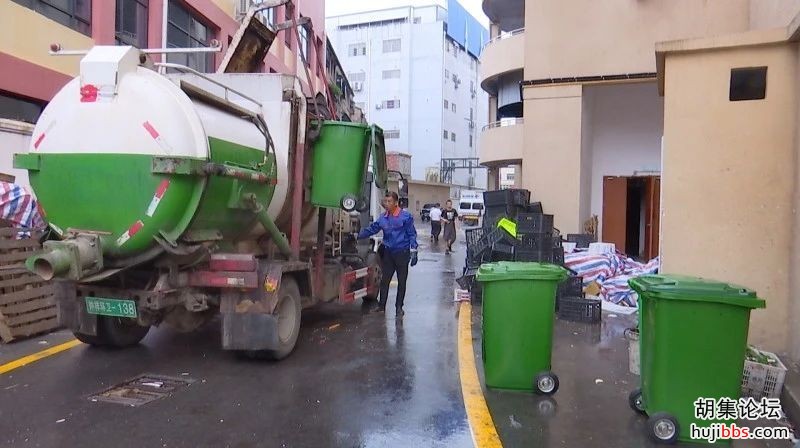 钟祥市城区实行餐厨垃圾统一收运处置