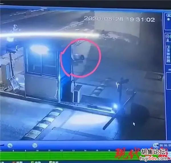 男子用砖块砸死女友，事后发朋友圈：杀了她，不后悔