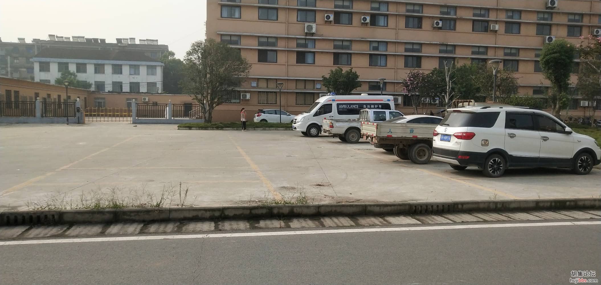 荆门一医在荆襄医院义诊