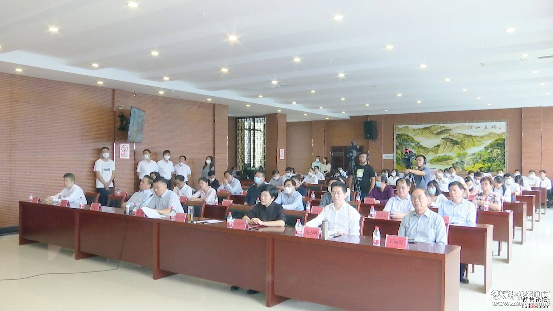 4-20092QPI0509.jpg