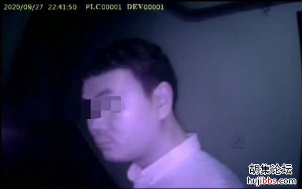 气炸！男子在飞机上猥亵女乘客，长达90分钟！