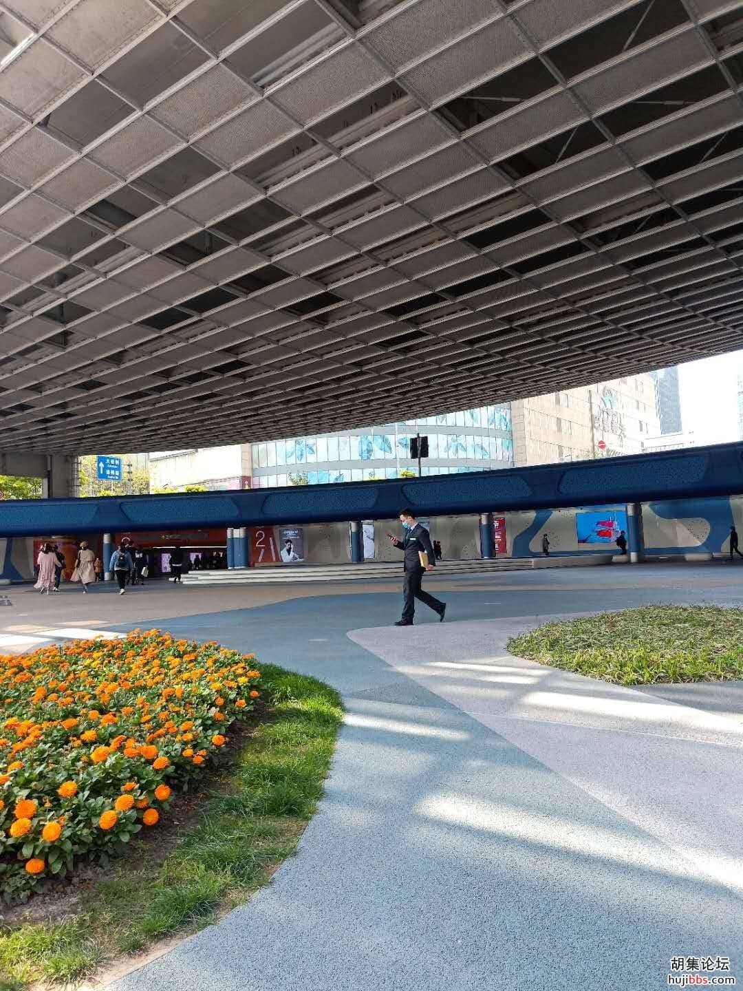 wechat_upload16088140985fe48e12be404