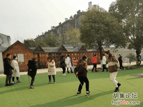 胡集机关幼儿园举办户外游戏材料多样性玩法培训