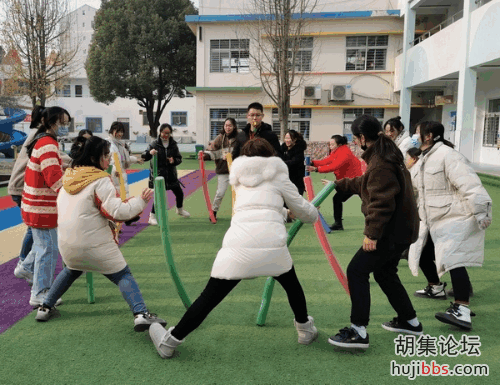 胡集机关幼儿园举办户外游戏材料多样性玩法培训
