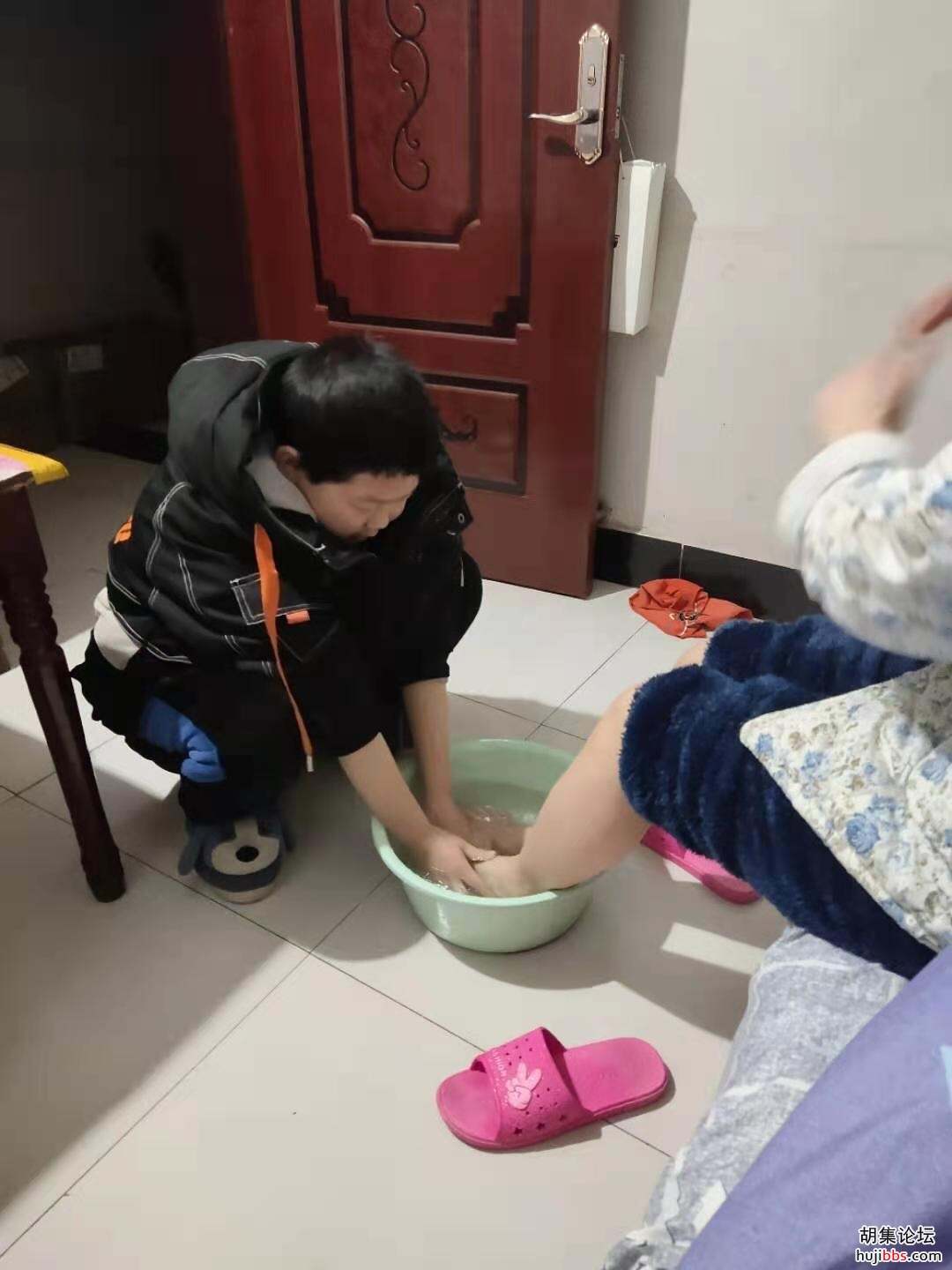  【时空相隔  教育在线】（7）寒假生活•首孝悌