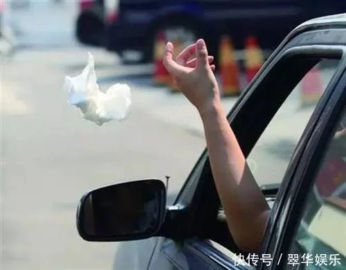 车管所传来好消息3个违章不再扣分，车主们纷纷欢呼雀跃