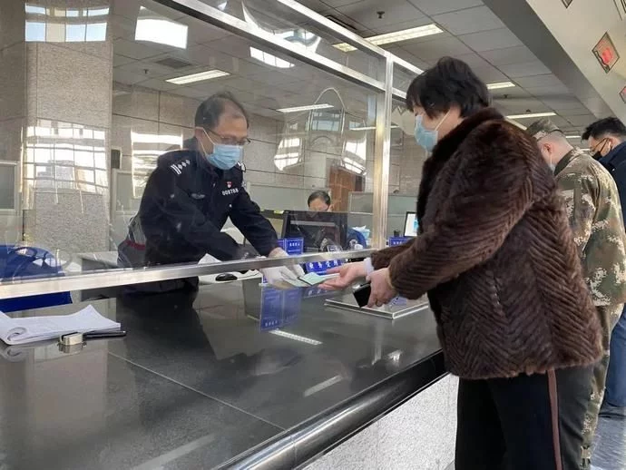 驾驶证长期有效？符合条件不再换证！