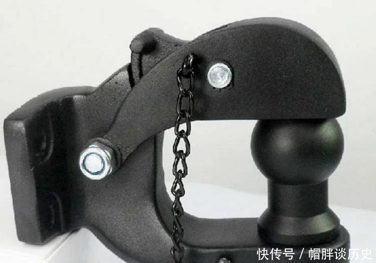 交警提醒：车上如果有这个东西，买了保险可能也拿不到..