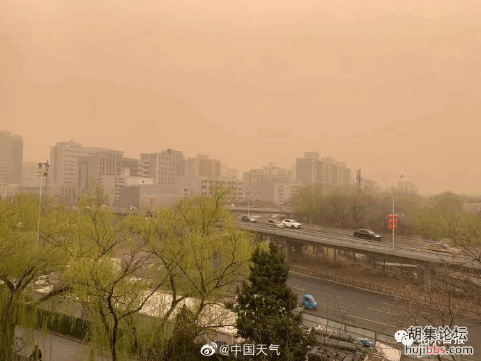 沙尘暴下的帝都北京
