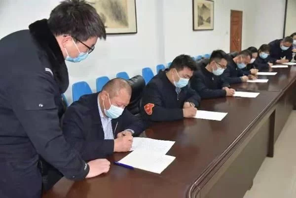 酒驾惹祸！面对交警，郑州公交车长承诺了什么？