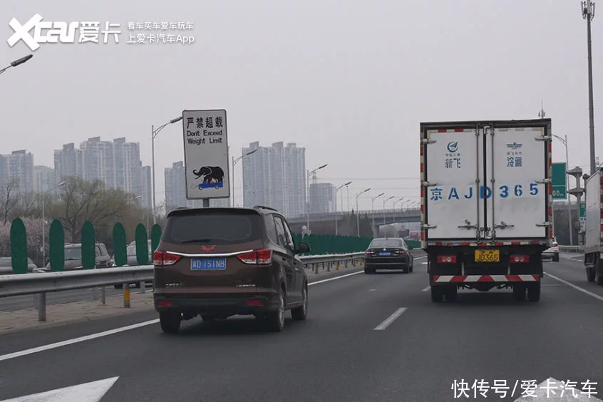 t01b71e091fbd2aa8eb.webp
