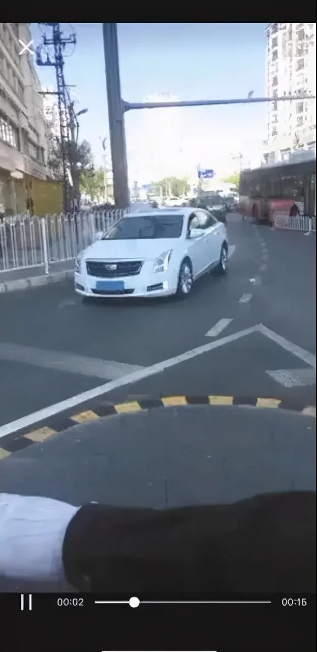 t01db5f2849fbf82ec5.webp