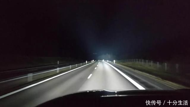 t018ed8a4701fc4177e.jpg