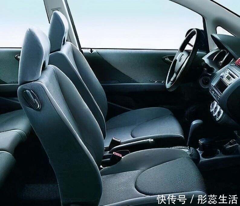 t01743d560d5c7d7279.jpg