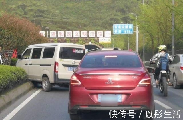 t01eb0ac6faec8011db.jpg