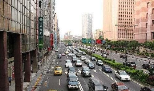 t01e2b582de3b9f882e.webp