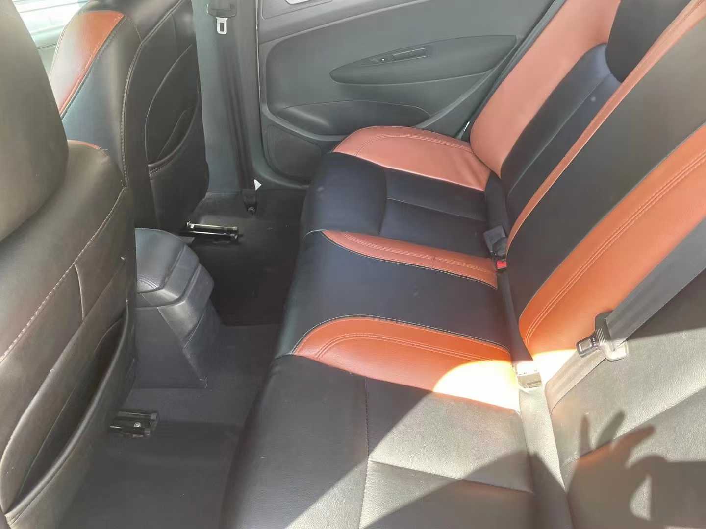 mmexport1632296463412.jpg