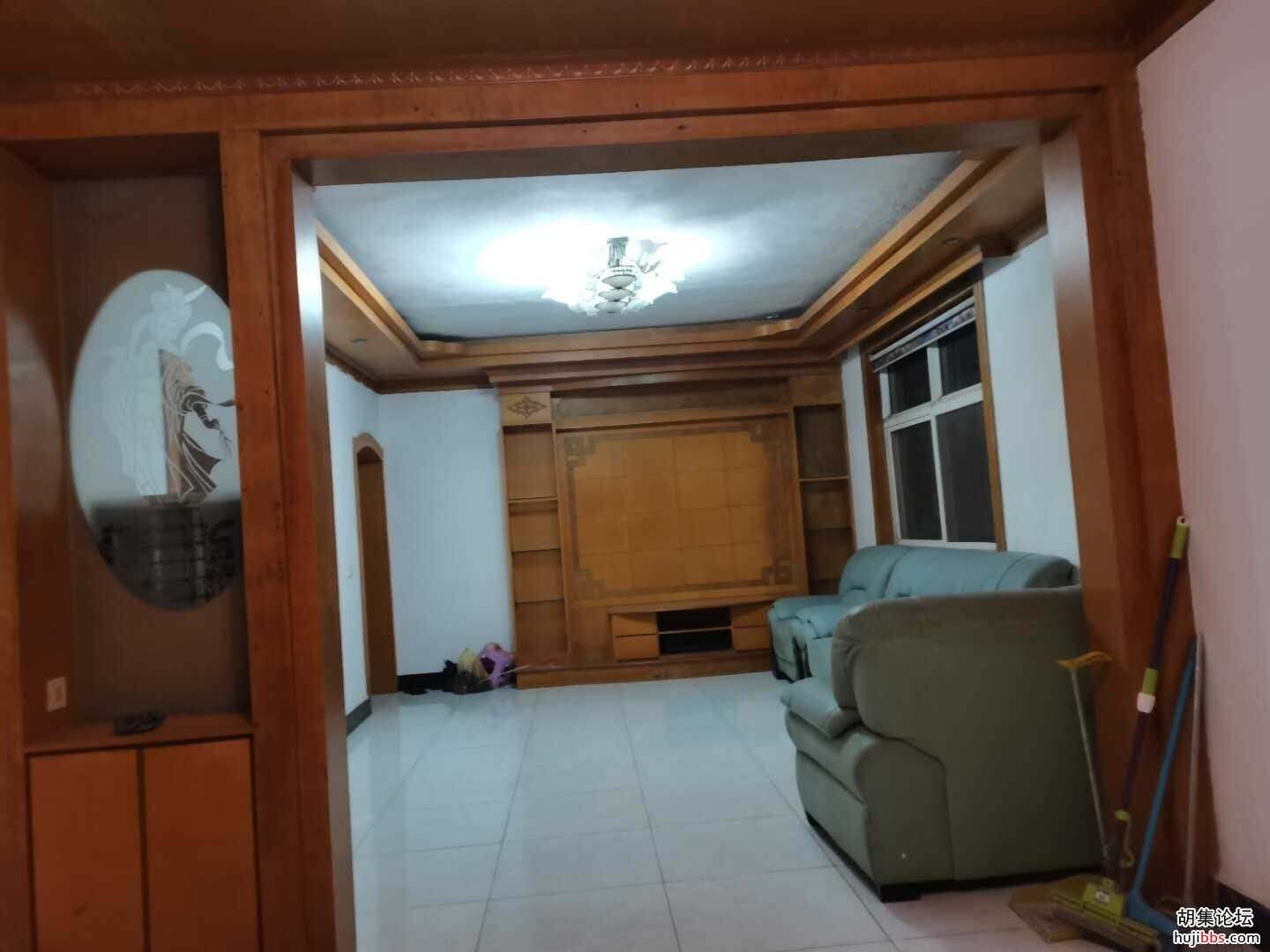 092233b0oc8b6wq28qls2l.jpg
