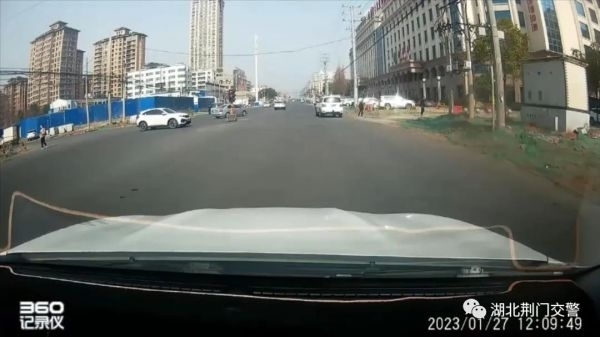 1677376031698.jpg