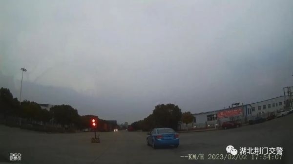 1677376237755.jpg