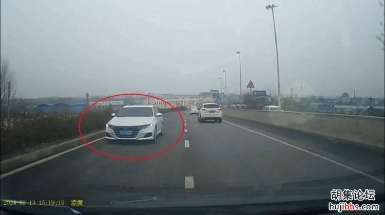 f4cq2asivr640.jpeg