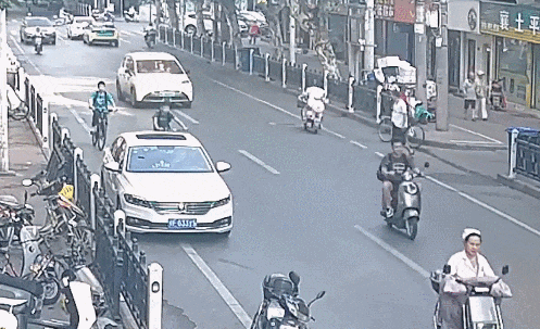 09F174FEA07EAC677DD995372B5A29E5A4C7DDC0_size1334_w497_h303.gif