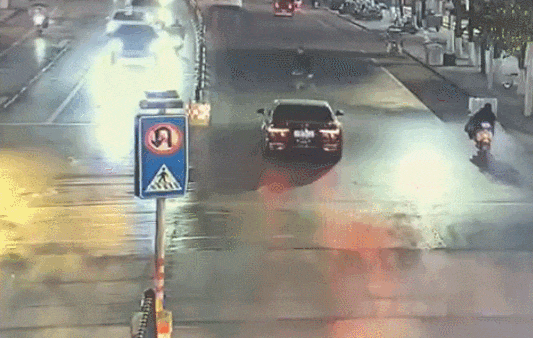 99C1643B2CE9E0FF5DD0C2C1DB50571136944305_size992_w533_h338.gif