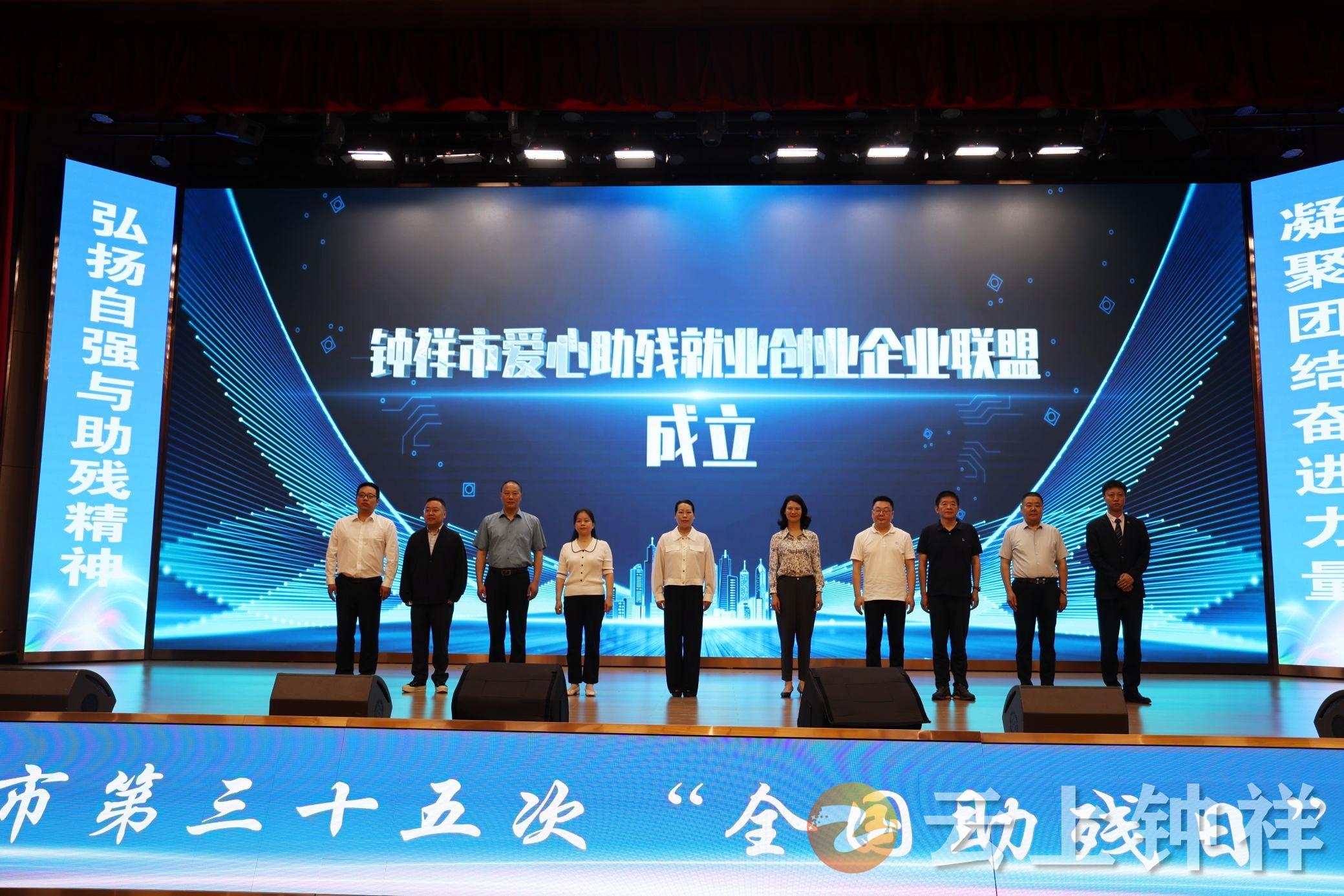 4ce0555a934f6dd1ead804cf72f9dd75.jpg