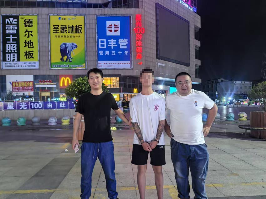 5480F01AD462A62386DB6FE82440C0BC29F2527A_size79_w850_h637.jpg