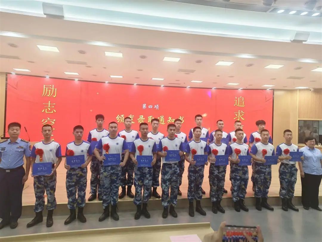 06B586C292356023BC9DE78BEC6D30E603278253_size112_w1080_h810.jpg