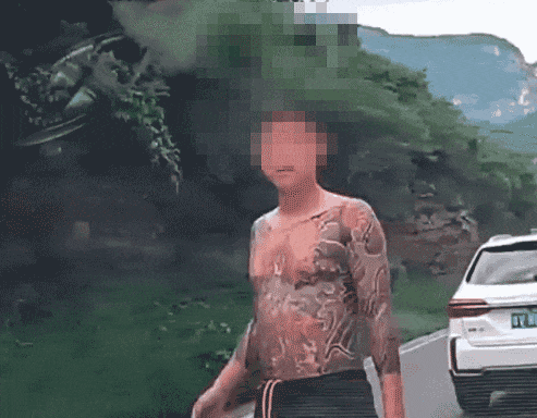 1c50adec6f174103815554b7bc1694b5.gif